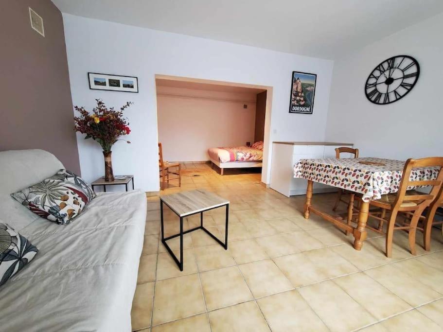 Studio Au Pied Du Chateau De Castelnaud المظهر الخارجي الصورة